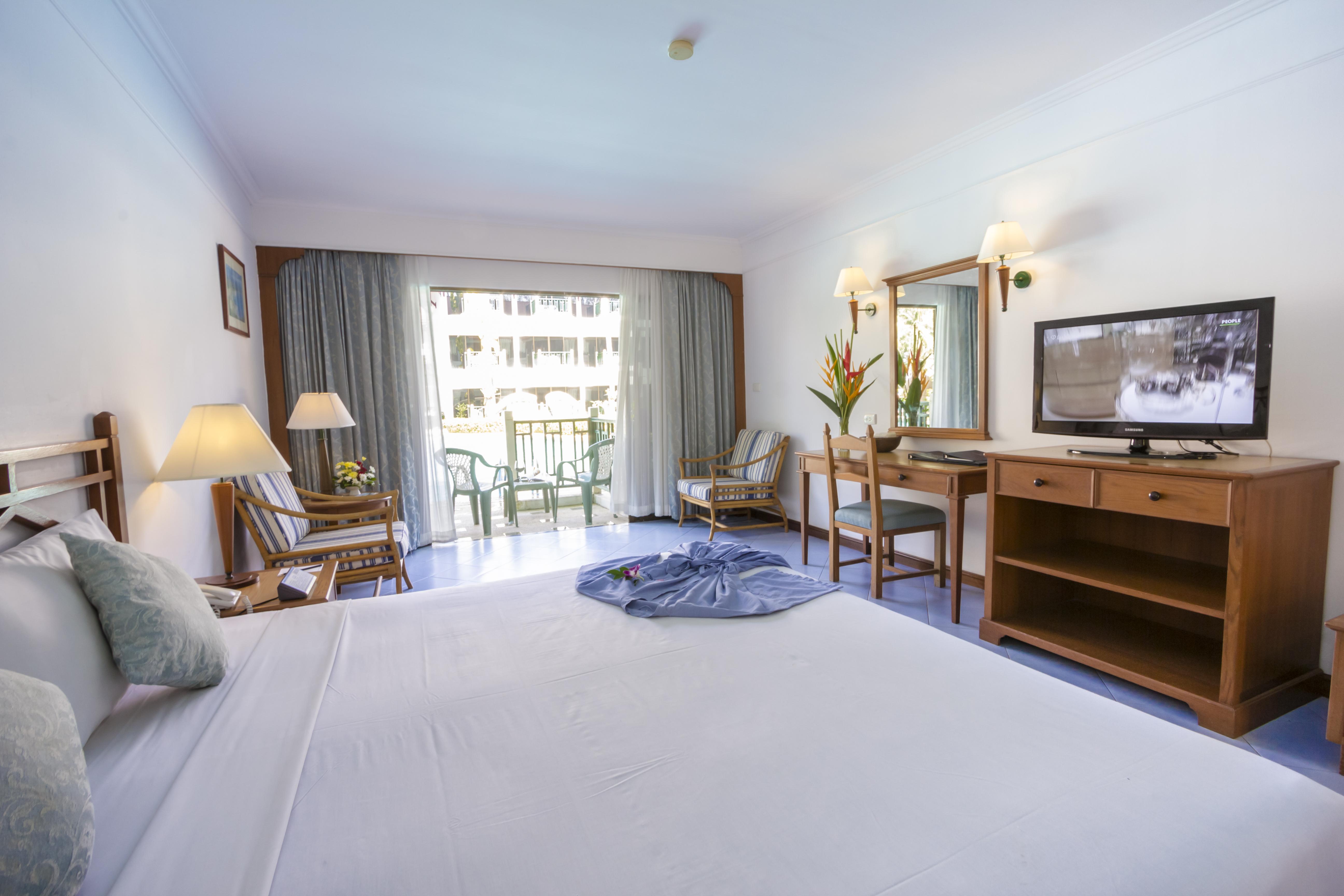 Amora Beach Resort Phuket Παραλία Μπανγκ Ταο Εξωτερικό φωτογραφία