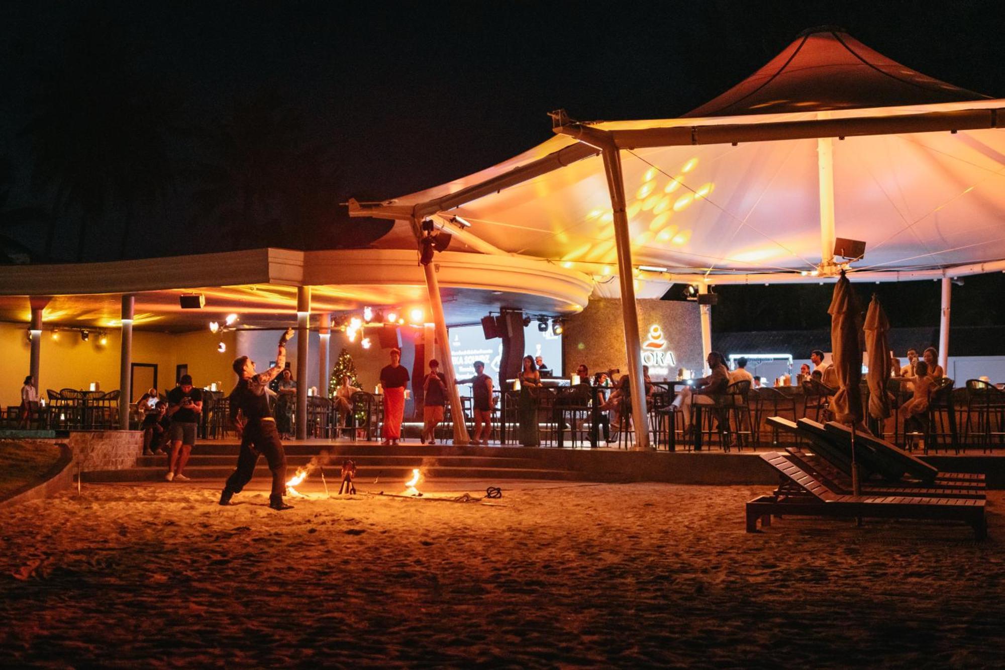 Amora Beach Resort Phuket Παραλία Μπανγκ Ταο Εξωτερικό φωτογραφία
